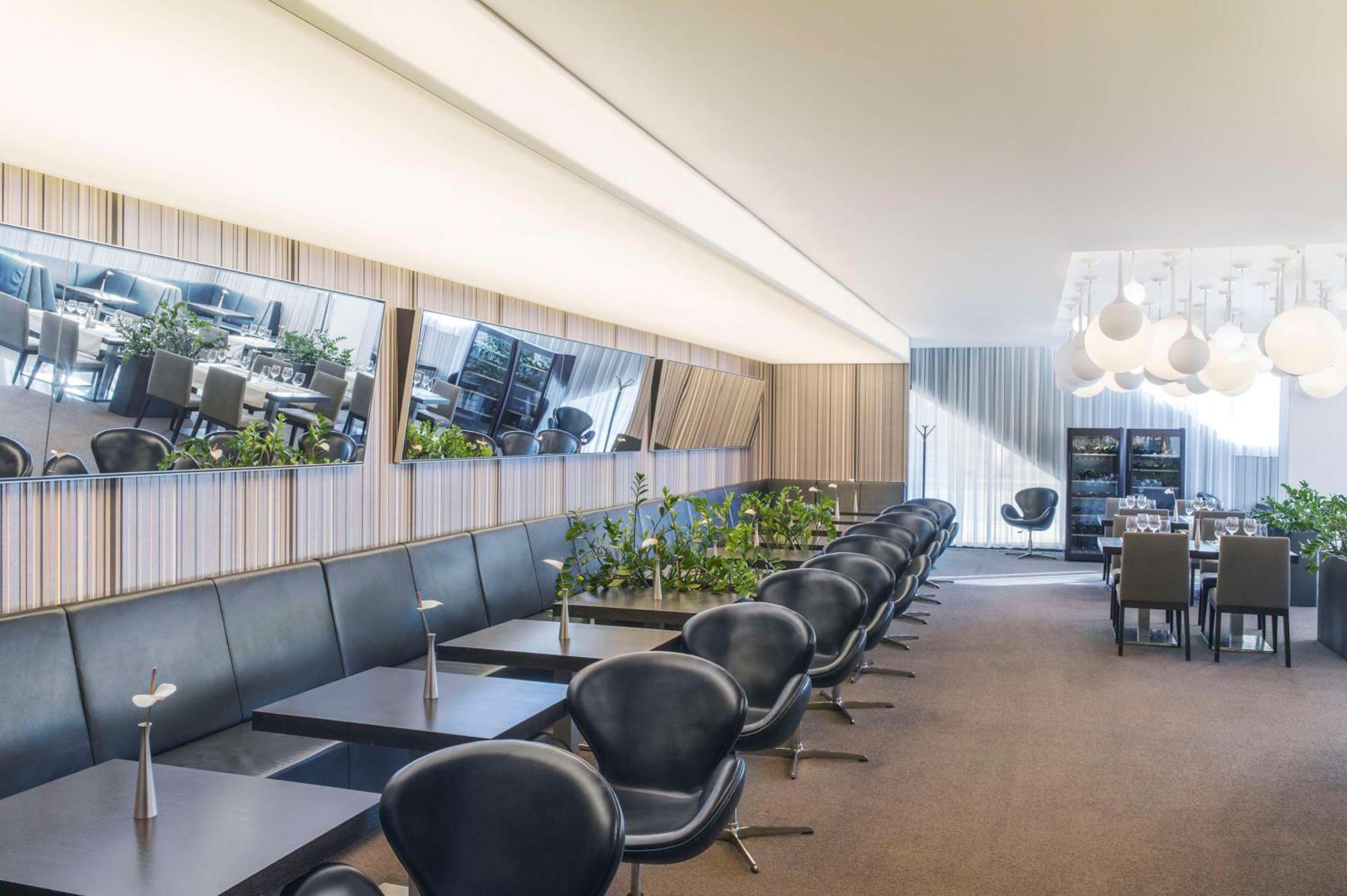 Nh Gate One Hotel Pressburg